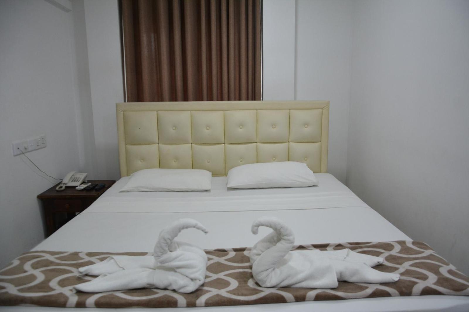 קולומבו Saasha City Hotel מראה חיצוני תמונה