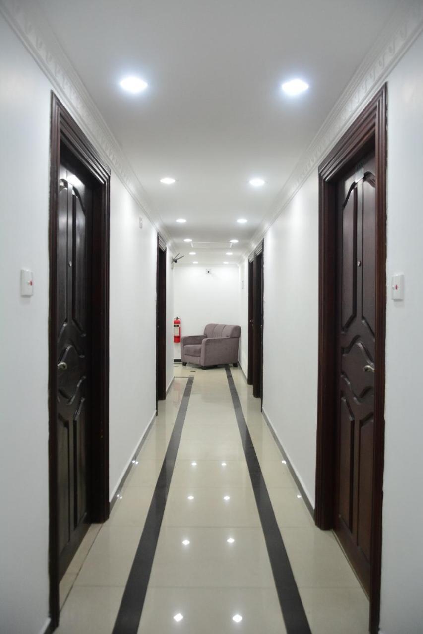 קולומבו Saasha City Hotel מראה חיצוני תמונה