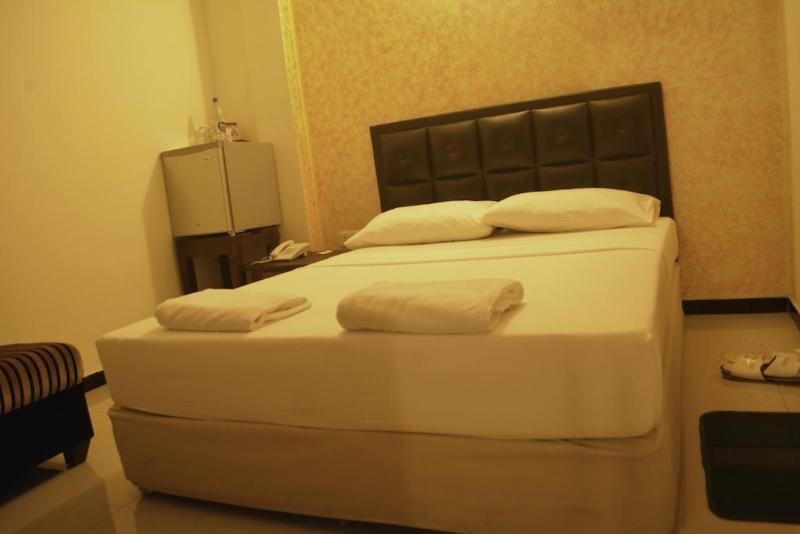 קולומבו Saasha City Hotel מראה חיצוני תמונה