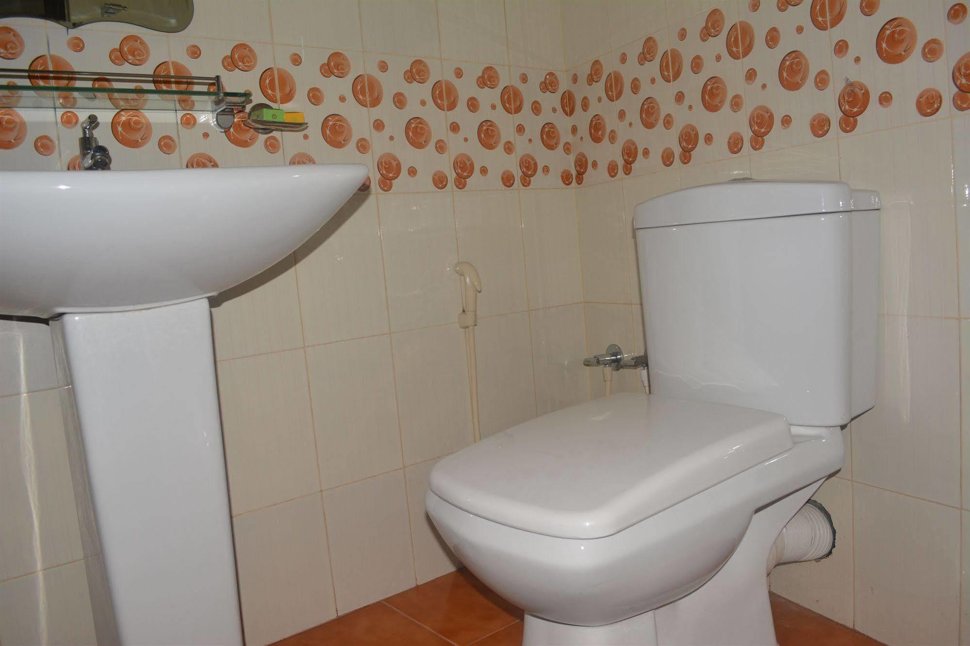 קולומבו Saasha City Hotel מראה חיצוני תמונה