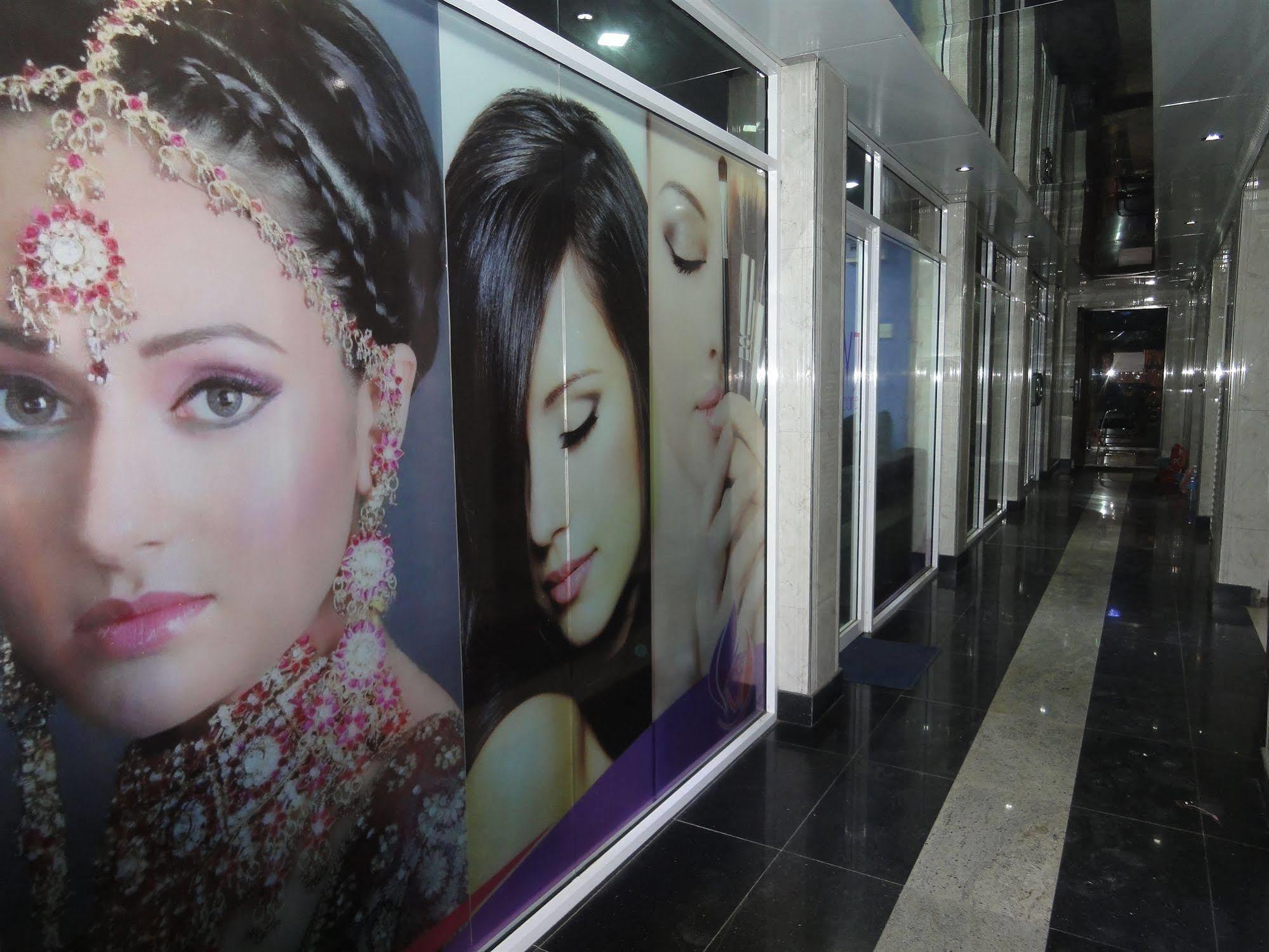 קולומבו Saasha City Hotel מראה חיצוני תמונה