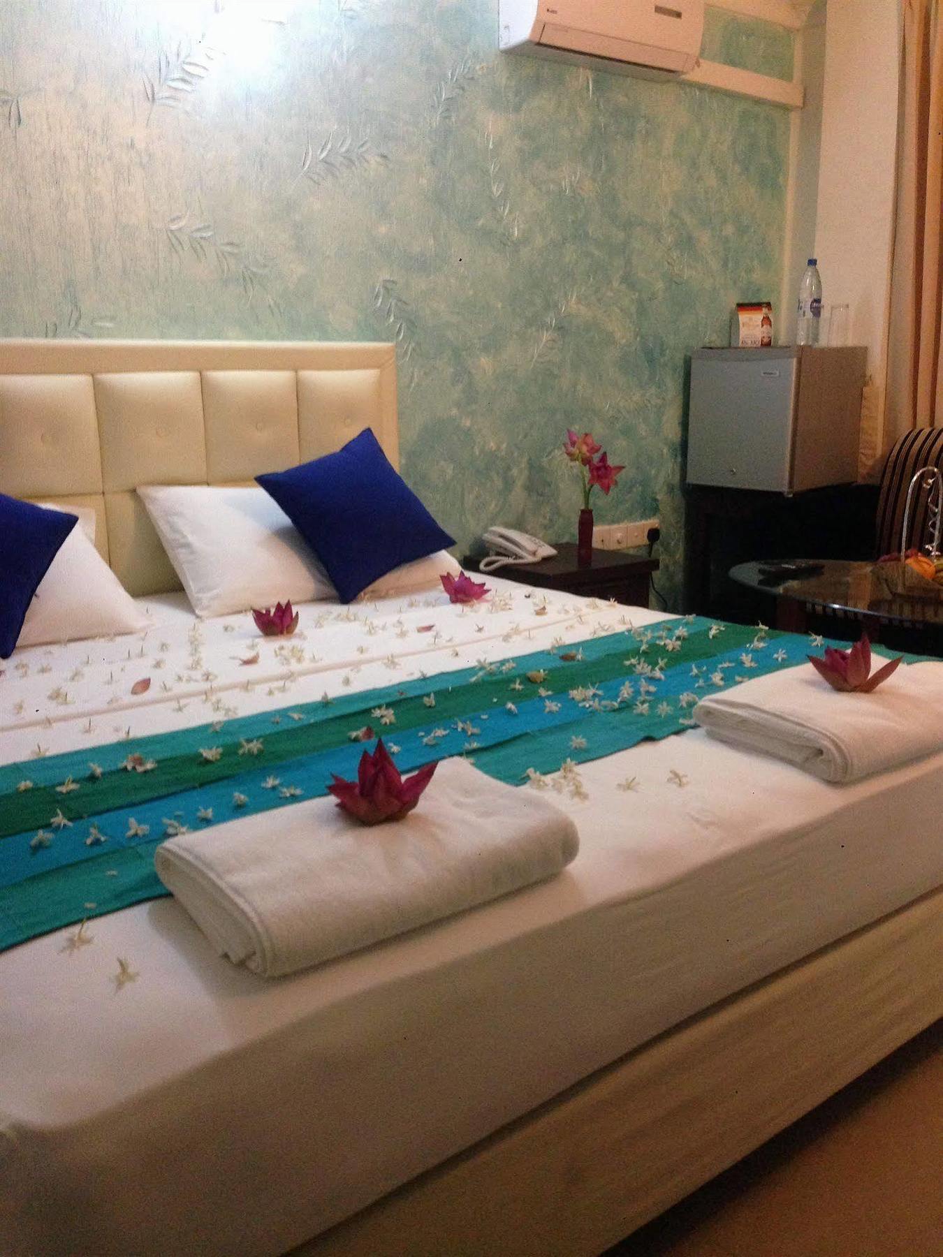 קולומבו Saasha City Hotel מראה חיצוני תמונה